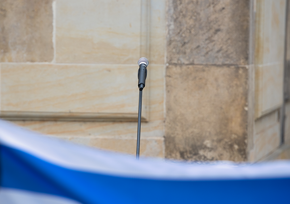 „Ein Antizionist, das ist ein Humanist“ Bemerkungen zu einer Rede einiger Genossen von alea | Ein Text von Viktor R.